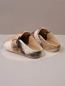 1 Pair Brown Beige Kids Fuzzy Teddy Clogs, Color Block Antique Brass Buckle Slip On Closed Toe Mules, Flat Sole Winter Shoes For Home Daily (Fabric Color Pattern Random) - Beige - View 6