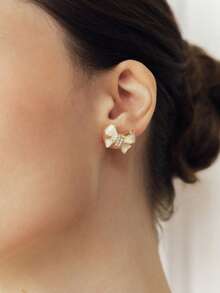 Sorayune 1pair Korean Fashionable Gentle White Ribbon Bowknot Design Earrings For Women With Small Gems, Retro Style - White - View 1