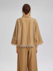 Rich Radi Q's Blouse femme bohème vintage en tissu tissé, col chemise, manches longues évasées en dentelle bicolore, longueur régulière - Jaune moutarde - Voir 2