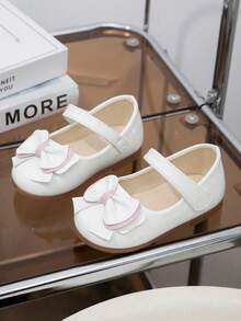 Girls Baby Pink Trim Double Layer Bow White Glossy Mary Jane Flat Shoes With Hook And Loop Strap, Suitable For Party Wear - White - View 3