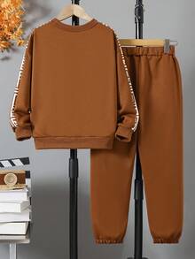 Boys' Autumn/Winter Casual Fashion College Style Khaki Color Patchwork Geometric Pattern Sweatshirt & Long Pants 2 Pieces Set - Coffee Brown - View 2