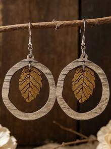 1 Pair Hollow Wooden Ring Leaf Earrings, Vintage Wooden Leaf Earrings - Brown - View 1