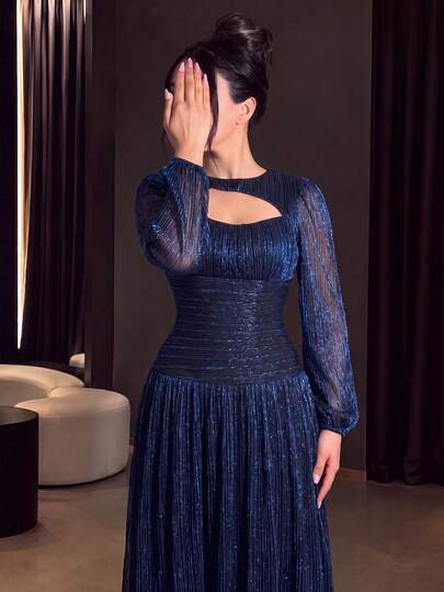 Romantic Women's Long Metallic Knit Keyhole Neckline Backless Maxi Dress, Flared Hem, Elegant Waist, Suitable For Special Occasions, Balls And Parties