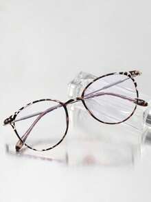 1/2 Pairs Fashionable Versatile Round Glasses, Suitable For Women's Daily Wear, TR90 Material, Classic Retro Leopard Print Design, Minimalist Metal Frame With Solid Color Lenses, Suitable For No-Makeup Look Outings, School, Street Photography, Dating - Clear - View 5