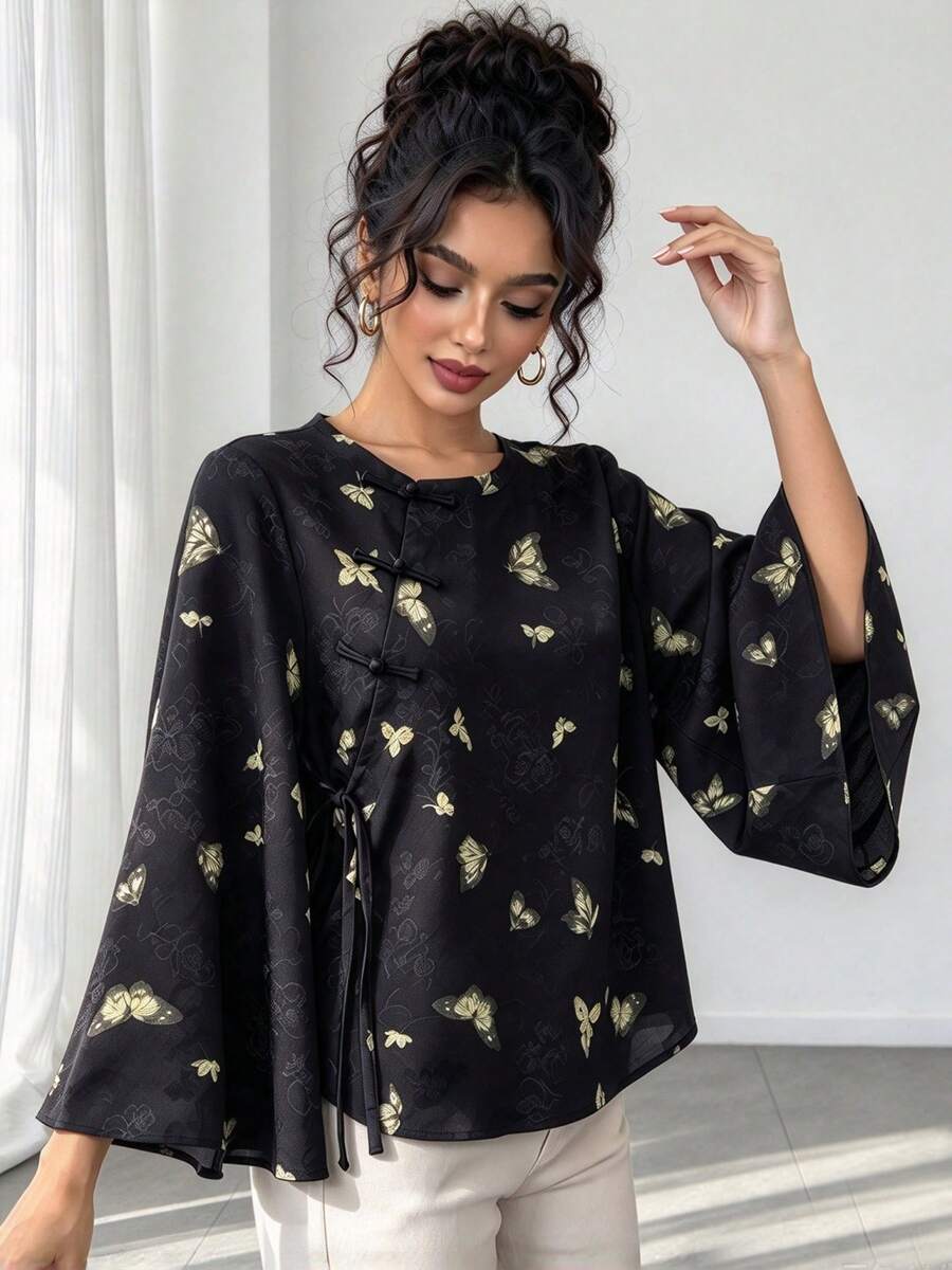 Spring/Autumn Women's Chinese Style Top, Black Cheongsam Round Neck Short Blouse, Frog Button Dark Pattern Butterfly Print Asymmetric Collar Long Flared Sleeve Elegant Tang Suit Shirt Hanfu Jacket - Black - View 1