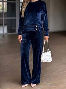 LUNNELUX Women Fall Winter Velvet 2 Pieces Set, Mock Neck Long Sleeve Sweatshirt & High Waist Cargo Pocket Wide Leg Pants, Christmas Daily Outfit - Navy Blue - View 10