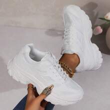Women's Solid Color Breathable Fashion Casual Lightweight Walking Shoes Sneakers - White - View 2