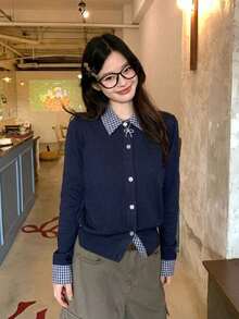 Cardigan Wanita Elegan Warna Navy, Panjang Standar dengan Kancing Depan dan Kerah Klasik untuk Tampilan Preppy - Navy Blue - View 2