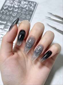 Water Ripple Nail Art Stamping Plate, High Aesthetic, Rich Layered Wave Pattern, Clean Transfer, Suitable For Halloween Style Matching, Applicable For Nail Salons, Home DIY, Style Creation, Shaping Fluid Fingertip Decoration - Multicolor - View 3