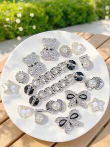 16pcs Silver Bear Chain Shoe Charms, Flower Star Bow Decor, Suitable For Sandals, Cute Removable Shoe Decoration, Perfect Holiday Gift Idea For Fashion Lovers - Silver - View 1