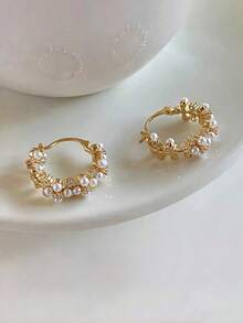 1 Pair Vintage Elegant Pearl Clip Earrings, Unique Design, Fashionable And Suitable For Children, Teens And Toddlers For Daily Wear And Holiday Occasions - Gold - View 3