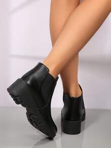 Ladies Fashion Black Slip‑On Short Chelsea Booties, Elastic Gore Ankle Boots With Chunky Block Heel For Daily Outdoor Wear - Black - View 5