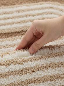 DAJIANG 1pc Asymmetrical Wave Bathroom Rug Mat With TPR Non-Slip Backing, Suitable For Kitchen, Outdoor, Indoor, Hallway, Bedroom, Living Room, Bedside, Machine Washable And Easy To Clean, Autumn/Winter Bathroom Decor - Khaki - View 7