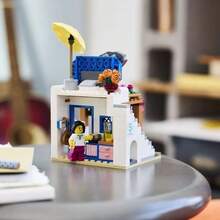LEGO Classic Series 40908 World Restaurant: Greek Building Blocks Toy Collection Gift - 40908 World Restaurant: Greece - View 4