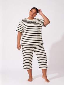 2pcs/Set Plus Size Women Cute Striped Short Sleeve T-Shirt And 3/4 Pants Pajama Set, Knit Fabric For Spring, Summer, Autumn, Slightly Elastic - Beige - View 5