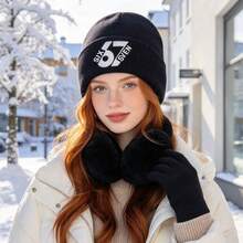 MLFO 3pcs Fashion Knit Beanie, Ear Muffs And Gloves Set, Eye-Catching 67 SIX SVEN Letter Pattern Embroidery Design, Exquisite Winter Accessories Kit, Suitable For Daily Outdoor Activities, Unisex Christmas New Year Holiday Party Gift - 67 3-piece Set - View 1