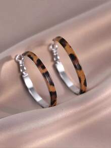1 Pair Personalized Fashion Leather Leopard Print Geometric Hoop Earrings Suitable For Women's Daily Wear And Gatherings - Silver - View 6