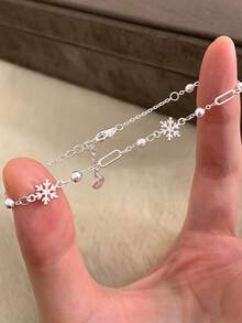 Winter Early Snow Snowflake Bracelet, Light Luxury, Niche, Exquisite Christmas Accessories, Layered Jewelry - Snowflake - View 1