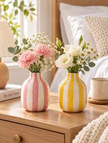 1pc Classic Striped Round Vase, Practical Floral Arrangement Vase, Indoor Tabletop Decor, Suitable For Christmas Winter Holiday Home Party Decoration - Small Round Bottle - View 3