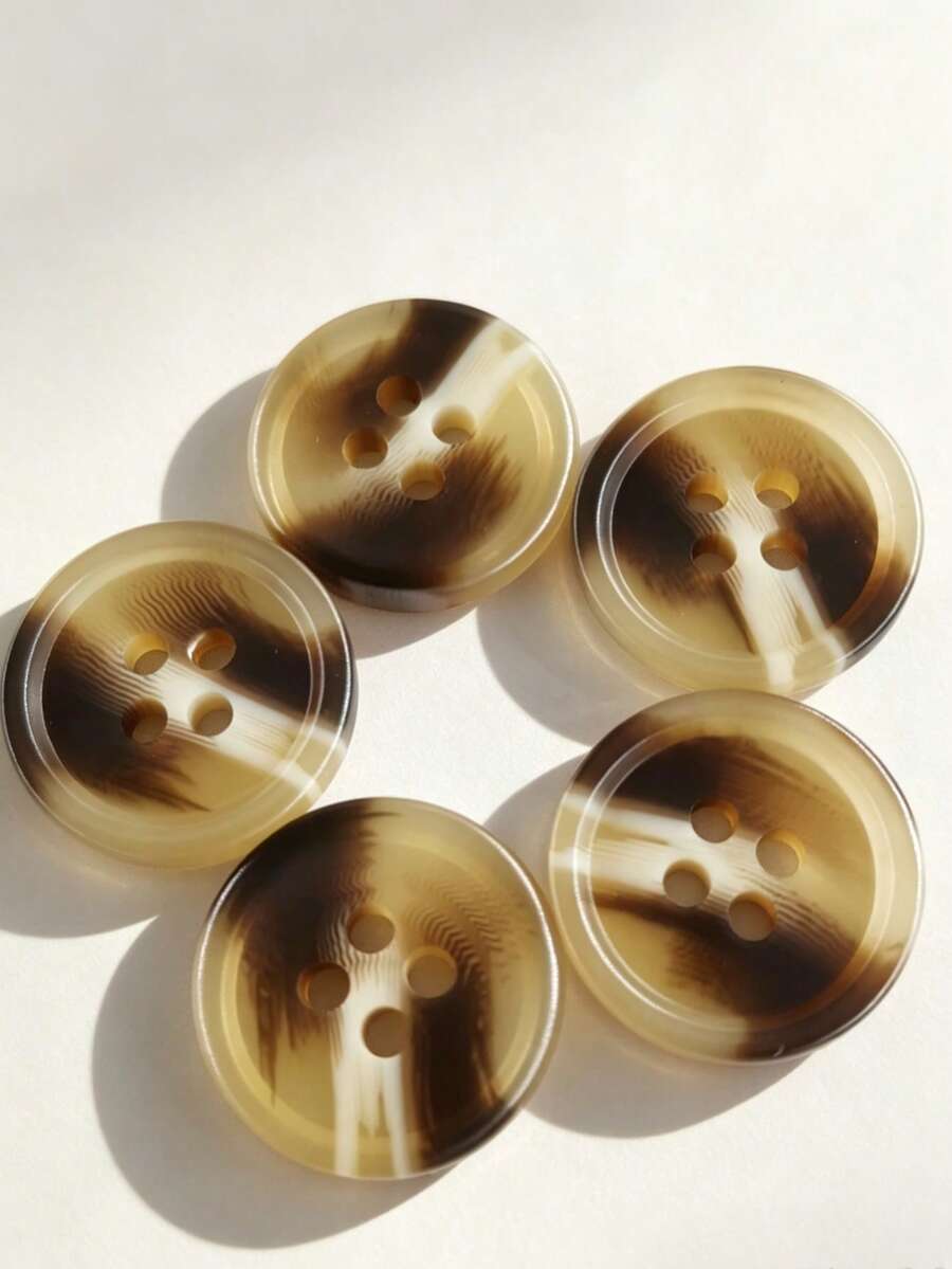 20pcs/Pack Light Khaki Resin Button, Mixed Flower Pattern, Durable And Suitable For Casual Clothes & Coat Button Decoration