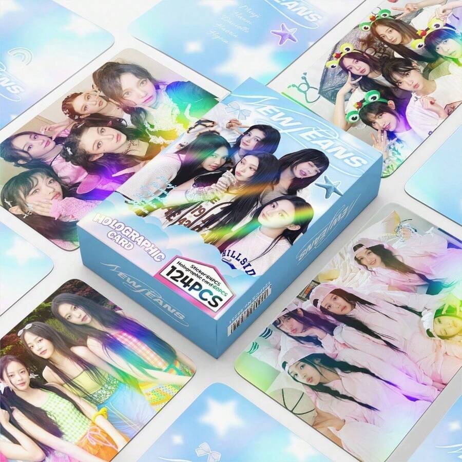 asmodee 124pcs NEWJEANS Holographic Cards NJ Album Star KPOP Merchandise LOMO Cards, Suitable For Decorating Notebooks And Room Photo Walls, Perfect Holiday Gift - Style Random - View 1