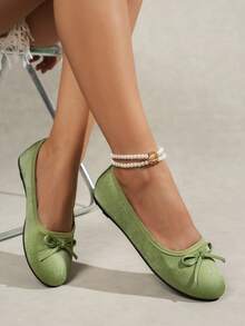 Sepatu Balet Wanita Ujung Bulat dengan Pita Hijau, Desain Slip-On Ringan, Sol Dalam Empuk, Sol Anti Selip, Kasual dan Serbaguna, Cocok untuk Pemakaian Sehari-hari dan Perjalanan ke Kantor - Olive Green - View 3