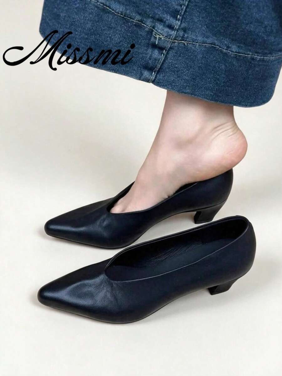 Women's Commuter Minimalist Slip-On Loafers, French Style Low Vamp Square Toe Retro Chunky Heel Granny Shoes - Black - View 1