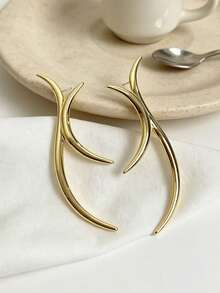 1 Pair European & American Geometric Asymmetrical Women's Stud Earrings - Yellow Gold - View 2