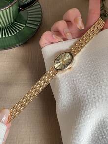 1件經典金色女款石英手錶－橢圓形金色錶盤配黑色羅馬數字刻度－適合日常配戴 - 金色 - 查看 2