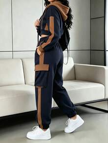 Spring Autumn Winter Thermal Lined Thickened New Sporty Style Women's 2 Pieces Set, Fashion Colorblock Patchwork Short Hooded Jacket And Cargo Sweatpants - Navy - View 5