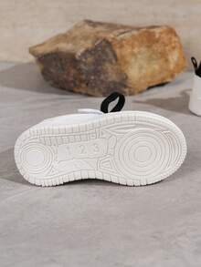 Children's White Sneakers Spring/Autumn New Baby Walking Shoes Unisex Hook And Loop Strap Soft Sole Casual Sports Shoes - Black and White - View 7