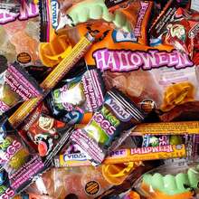 Vidal Snoepjes en snoep - VIDAL Pompoen met Halloween-snoepjes 180 g - Bekijken 2