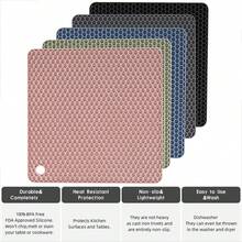 Square Silicone Heat Insulation Mat, Silicone Heat Resistant Non-Slip Pad, Honeycomb Silicone Kitchen & Dining Table Mat, Multi-Functional Heat Insulation Pad, Coaster, Spoon Rest, Suitable For Cooking And Dining - Multicolor - View 11