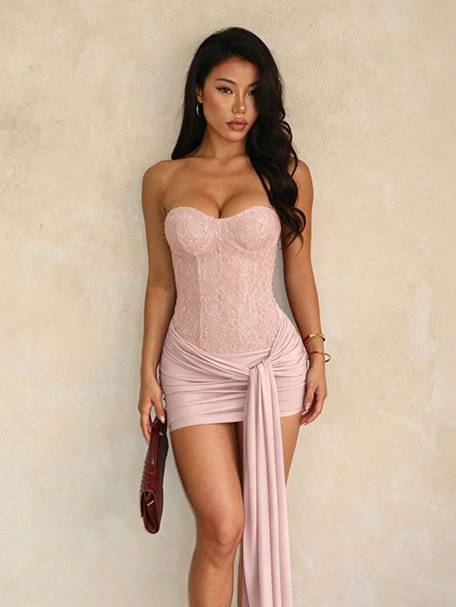 女款優雅粉色抹胸露背拼接蝴蝶結洋裝，適合約會、聚會、派對