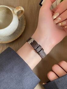 Jam Tangan Quartz Fashion Coffee, Dial Emas Persegi Panjang, Bezel Bertabur Berlian, Cocok untuk Pemakaian Sehari-hari dan Acara Khusus - Coffee Brown - View 5