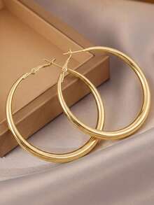 1 Pair Elegant Y2K Style Golden Simple Hoop Earrings, Luxury Oversized Earrings Design With High-End Elegant - Gold Polished Earrings - View 3