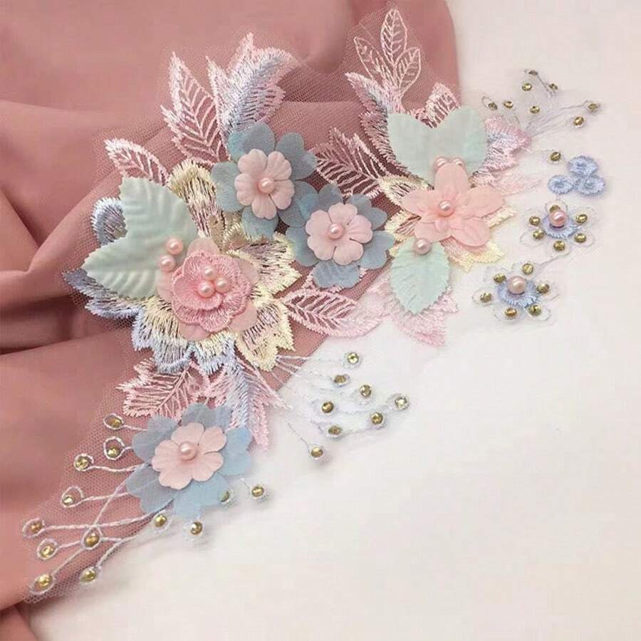1 buah Patch Applique Bunga Bordir 3D Manik-manik untuk Dekorasi Gaun Pengantin dan Pakaian Pesta