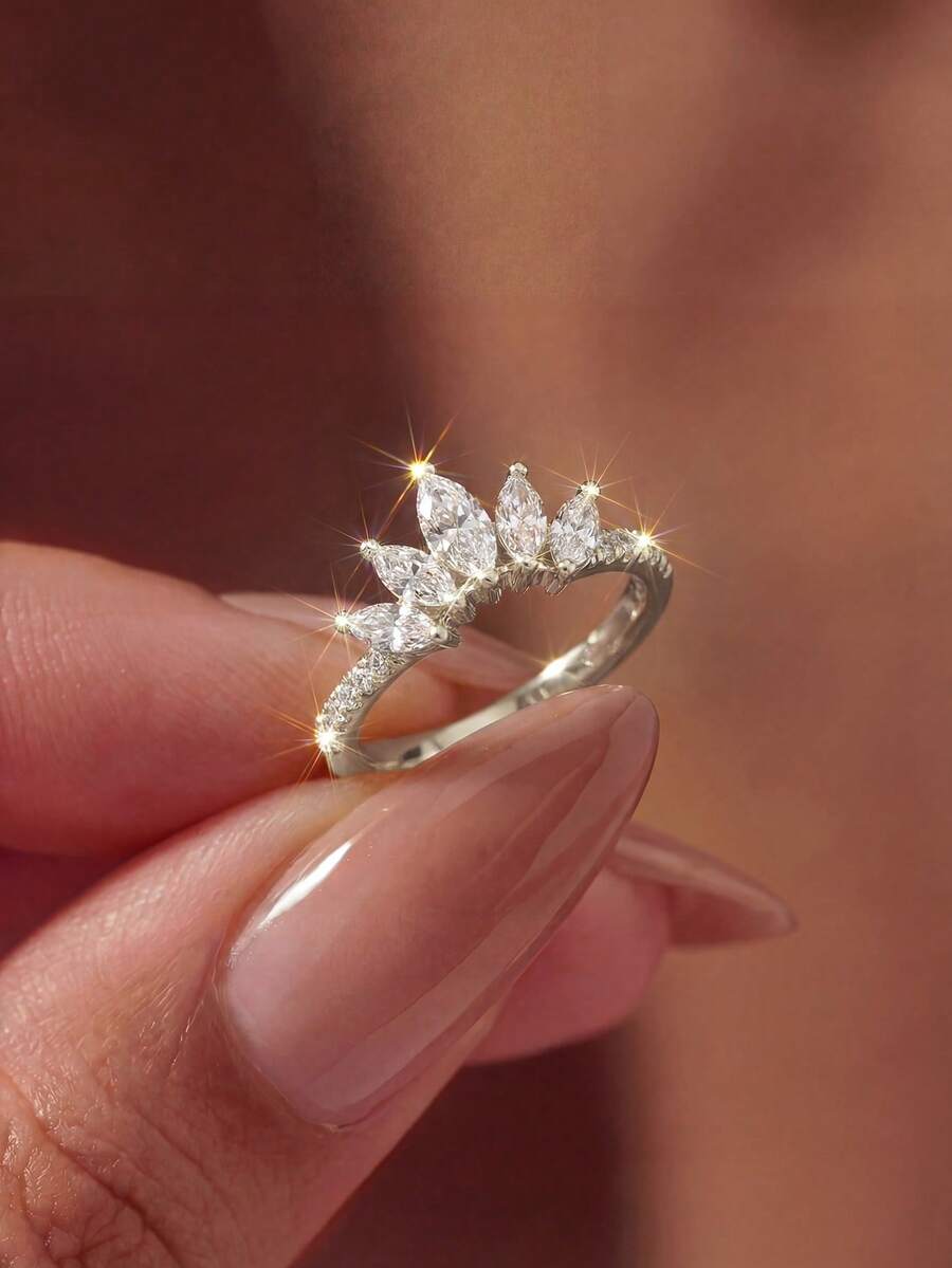 1pc 5-Diamond Crown Ring, Exquisite Women's Jewelry Gift, Suitable For Dating Wear