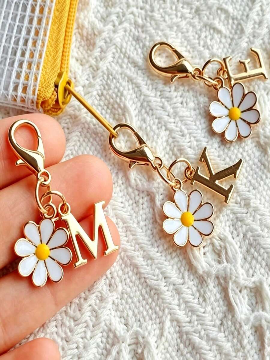 1/10/26PCS Letter Flower Keychain – Name/Initial (A-Z) – Durable Gift, Suitable For Men And Women – Applicable For Keychains With Father, Mother, Teacher, Friend Initials, Can Be Used For Backpack And Car Key Decoration Party Favors, Suitable For Graduation Season, Mother's Day, Father's Day, Wedding, Birthday Party And Other Occasions. - Multicolor - View 1