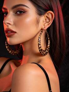 1 Pair Exaggerated Sexy Leopard Print Large Hoop Earrings, Geometric Metal Round Earrings, Fashion Jewelry For Women, Suitable For Daily Wear And Party Styling - Multicolor - View 3