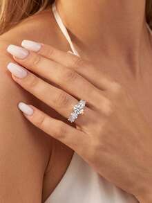 1pc Moissanite Ring 1CT Five-Stone Ring Face, High-End Women's Style, Suitable For Engagement And Special Occasions - Silver - View 6