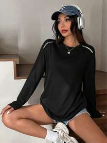 Casual Round Neck Long Sleeve Base Layer Top With Contrast Color Shoulder Tape Design, Sporty Style Black T-Shirt - Black - View 9