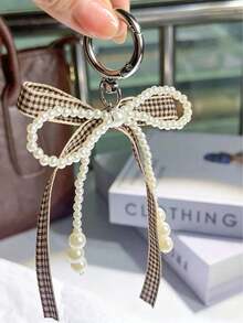 1pc Plaid Butterfly Faux Pearl Bow Keychain Bag Charm Decor, Minimalist Butterfly Design Phone Case Accessory - Multicolor - View 8