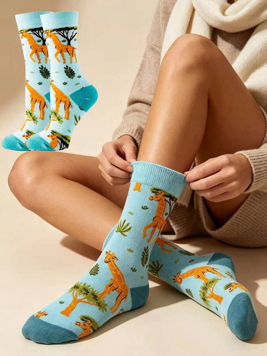 1 Pair Unisex Fun Cartoon Giraffe Print Mid-Calf Socks, Light Blue Forest Animal Pattern, Soft Comfortable Sweat-Absorbent Casual Long Socks, European And American Style, Personalized Outfit, Spring And Autumn Daily Commute Home Wear, Creative Gift Socks - Multicolor - View 1
