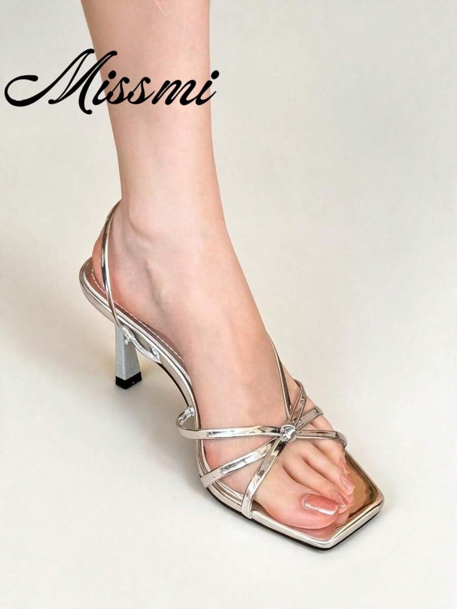 Tacones altos de mujer con puntera cuadrada y tacón fino, estilo de hada francés. Nuevos sandalias de tiras delicadas de tacón de gatito para primavera/verano 2025, con puntera abierta