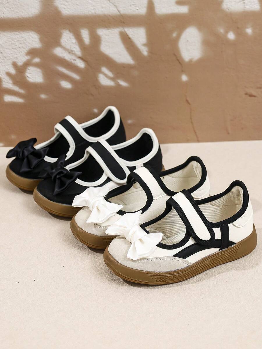 Girls' Hook-And-Loop Mary Jane Shoes With Large Bow Decor, Soft Sole Vintage Versatile Casual Kids' Shoes - Black - View 1