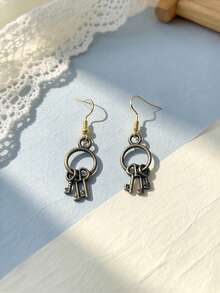 Vintage Housekeeper Key Ring Dangle Earrings, Old Manor Antique Multi‑Skeleton Key Drop Hook Earrings, Retro Gothic Mansion Key Charm Jewelry - Key - View 3