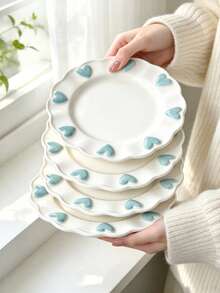 4pcs/2pcs/1pc Cute Embossed Blue Heart Ceramic Plate Set, Wavy Edge White Porcelain Dinnerware, Ins Style Dessert Salad Snack Plate, Afternoon Tea Home Table Decor, Holiday Gift - Multicolor - View 3