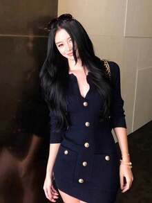 秋冬新款韓式簡約性感V領鈕扣針織洋裝，優雅修身收腰長袖緊身裙 - 藏蓝色 - 查看 5