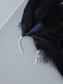 1 Pair Gothic Black Feather Ear Clips, No Piercing Ear Cuffs, European Vintage Exaggerated Ear Hooks, Suitable For Halloween Costume Party Cosplay Women - Multicolor - View 7